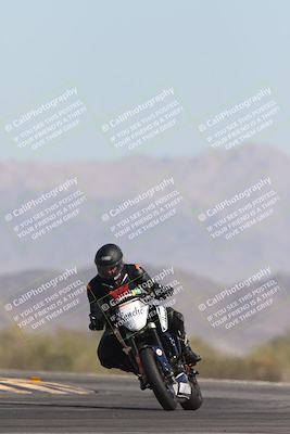 media/Oct-26-2025-Race Pace (Sun) [[c1447ca738]]/Non Verified (1st 20 Minutes of every Hour)/4-Turn 14 (1110am)/